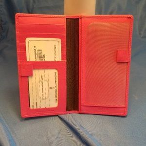 ILI Soft Leather Pink Checkbook Cover Brand New!